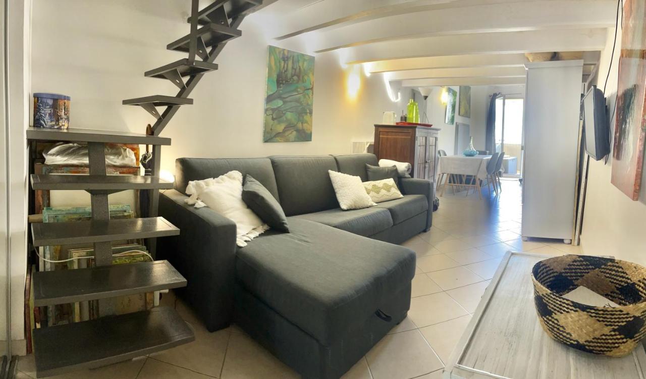 בסטיה Pres Du Vieux Port Studio Terrasse Vue Degagee Eglise De Saint Jean מראה חיצוני תמונה