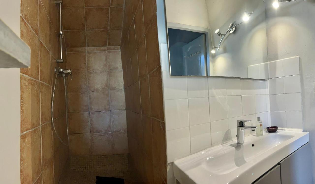 בסטיה Pres Du Vieux Port Studio Terrasse Vue Degagee Eglise De Saint Jean מראה חיצוני תמונה